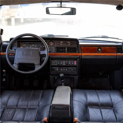 Volvo 240 1980-1992 Full Mascherine sagomate per rivestimento cruscotti 