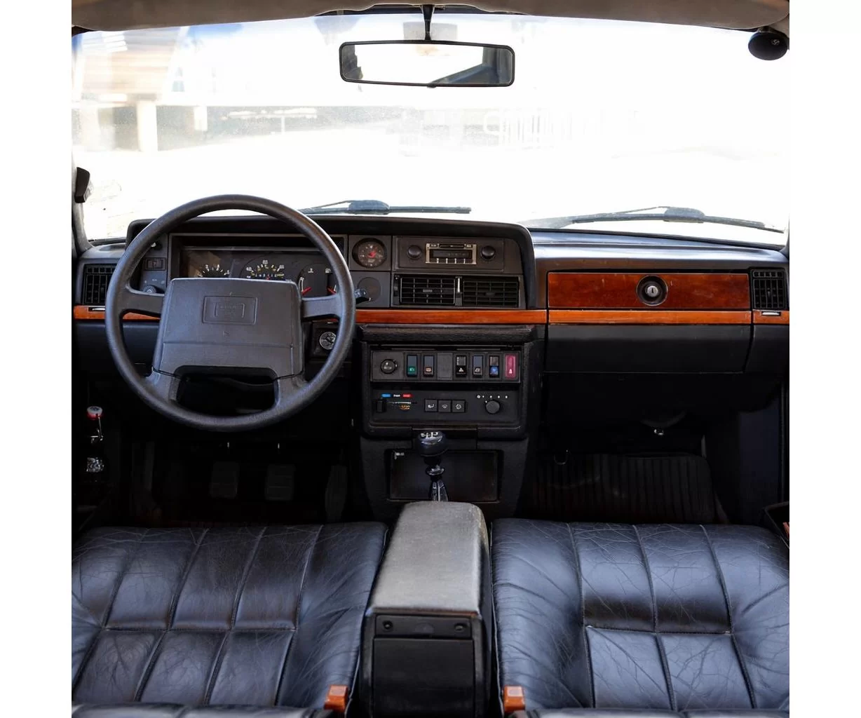 Volvo 240 1980-1992 Full Mascherine sagomate per rivestimento cruscotti 