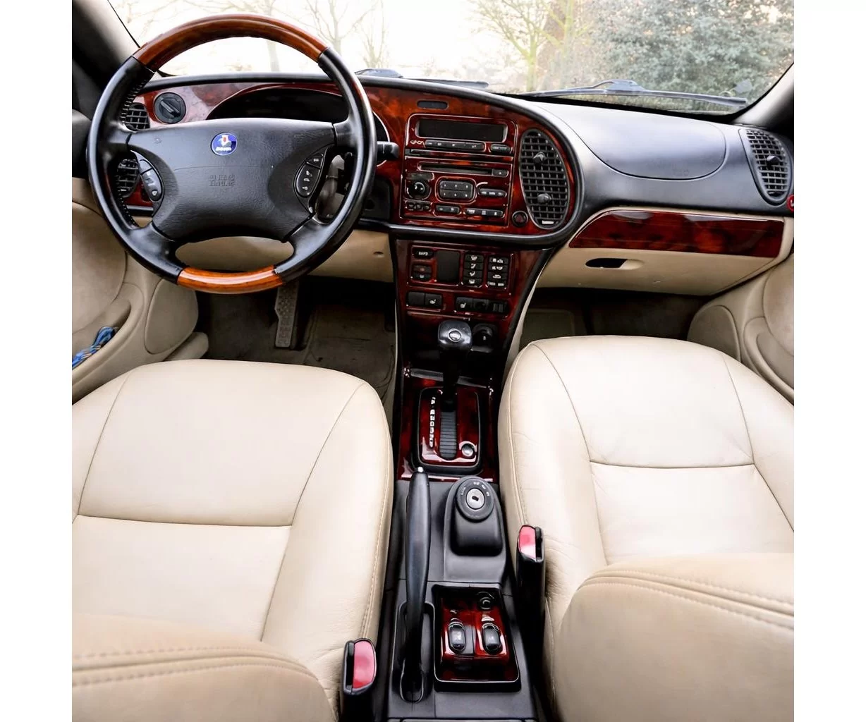 Saab 9-3 1999-2002 Automatic Gearbox, With CD Player, OEM Compliance, 18 Parts Mascherine sagomate per rivestimento cruscotti 