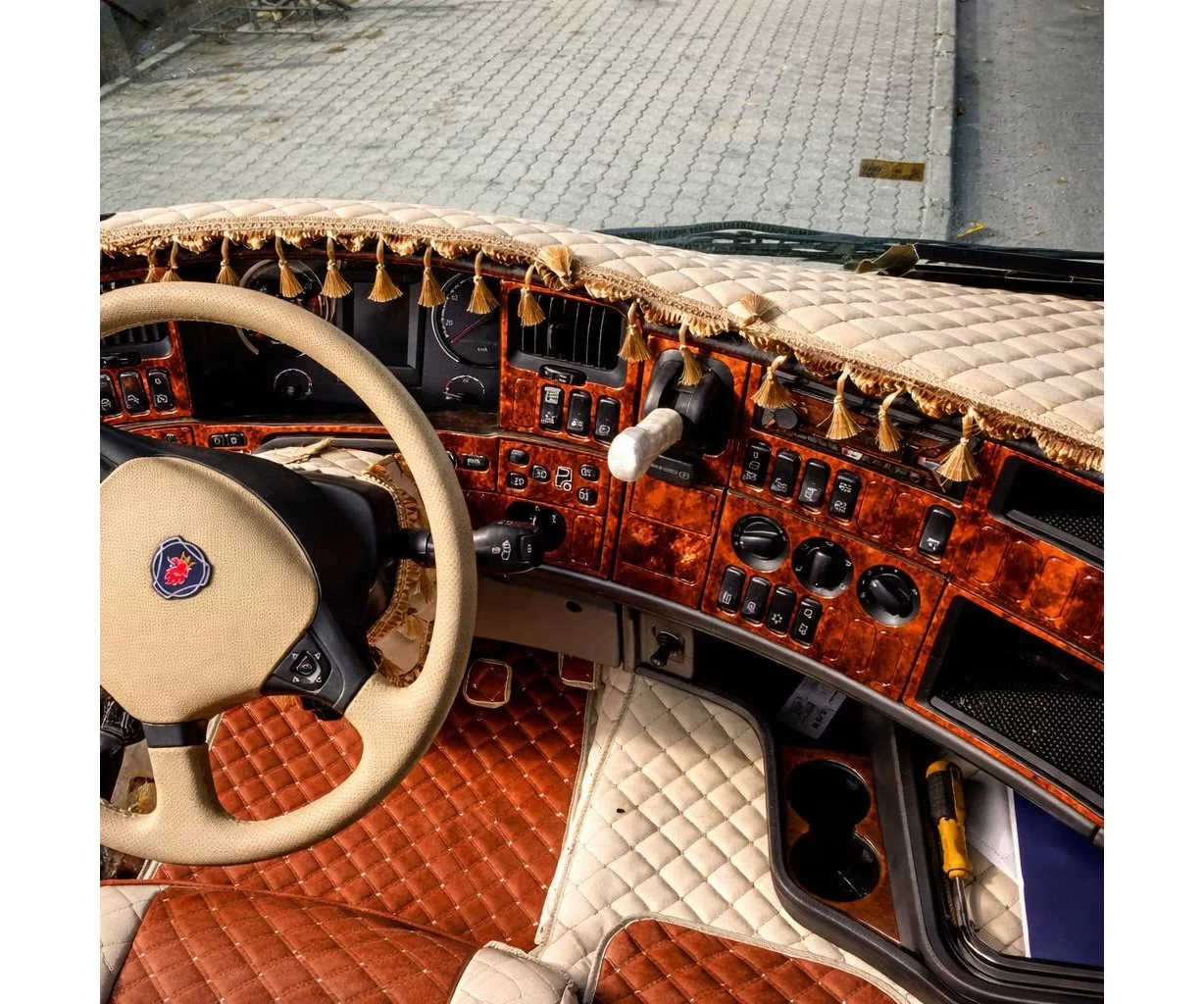 Scania R-Series R2 Reihe TopLine 2013 3D Mascherine sagomate per rivestimento cruscotti 60-Decori