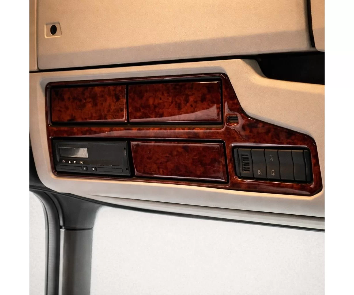 Scania NextGen NG Top Sleeper ab 2016 Mascherine sagomate per rivestimento cruscotti 24-Decori