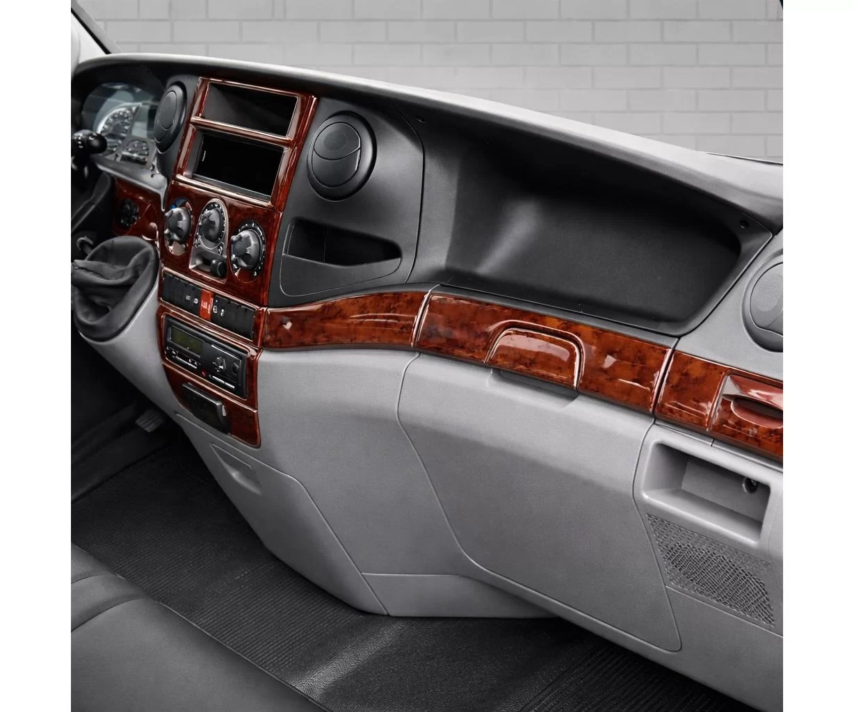 Iveco Daily 01.2007 Mascherine sagomate per rivestimento cruscotti 29-Decori Iveco Daily 01.2007 Mascherine sagomate per rivestimento cruscotti 29-Decori