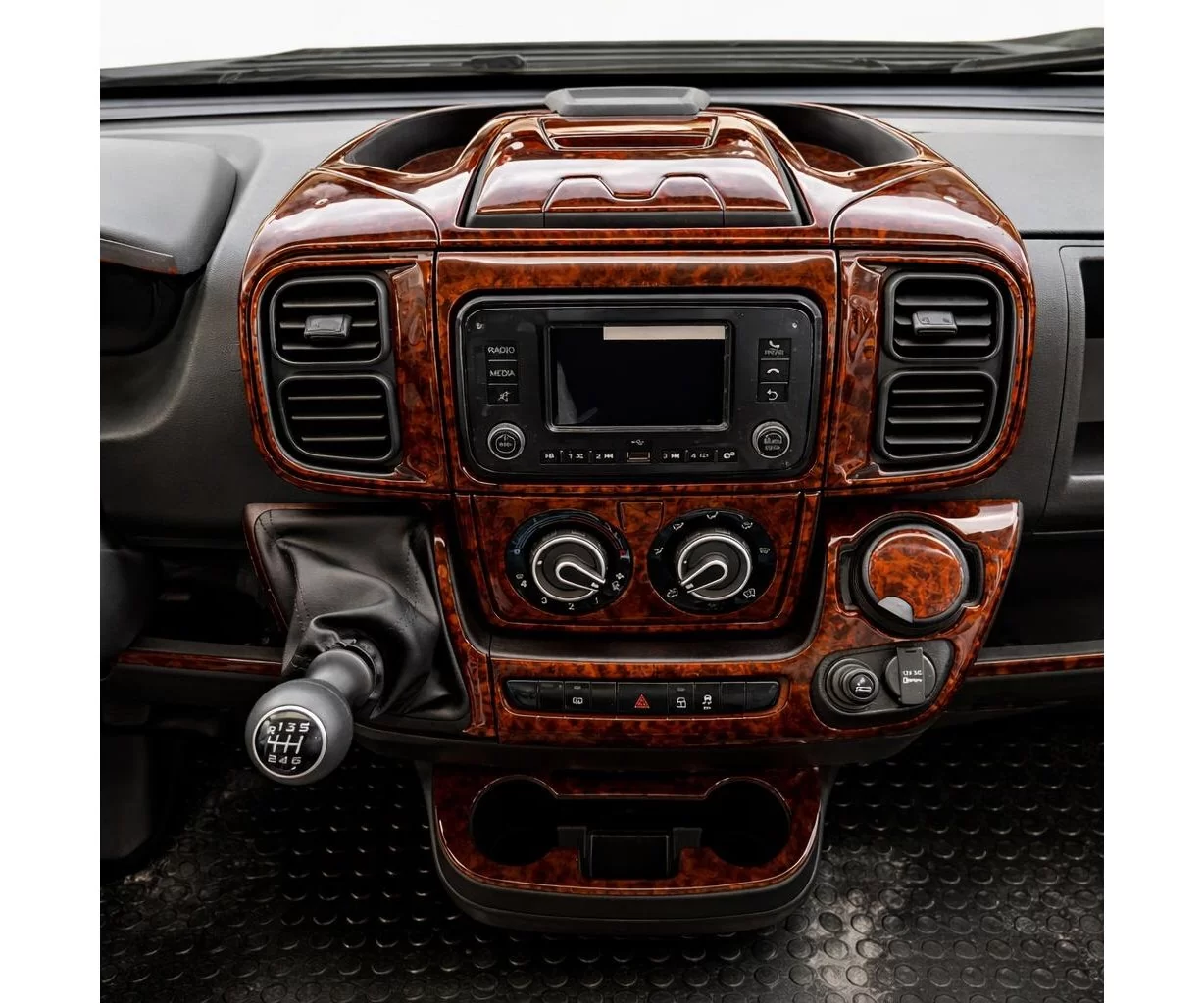 Fiat Ducato 2022 3D Mascherine sagomate per rivestimento cruscotti 27-Decori Fiat Ducato 2022 3D Mascherine sagomate per rivestimento cruscotti 27-Decori