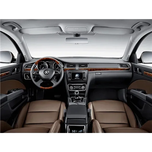 Skoda SuperB 2019 in poi kit rivestimento cruscotto e interni 3D 14 pezzi