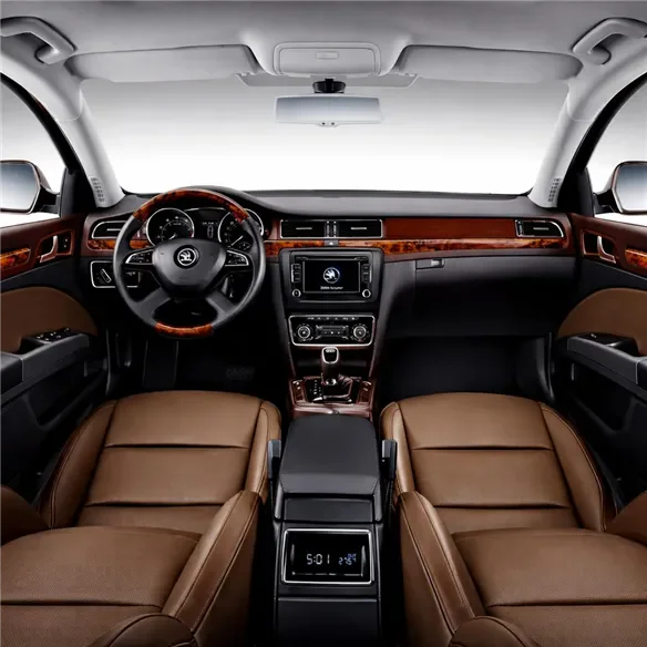 Skoda SuperB 2019 in poi kit rivestimento cruscotto e interni 3D 14 pezzi