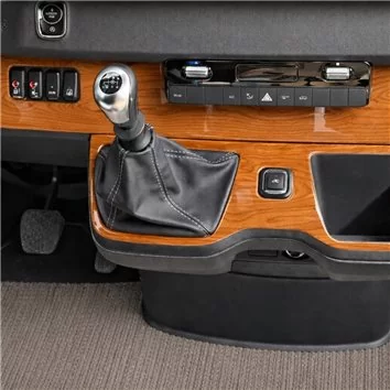 Mercedes Sprinter W907 2018 Mascherine sagomate per rivestimento cruscotti 27-Decori