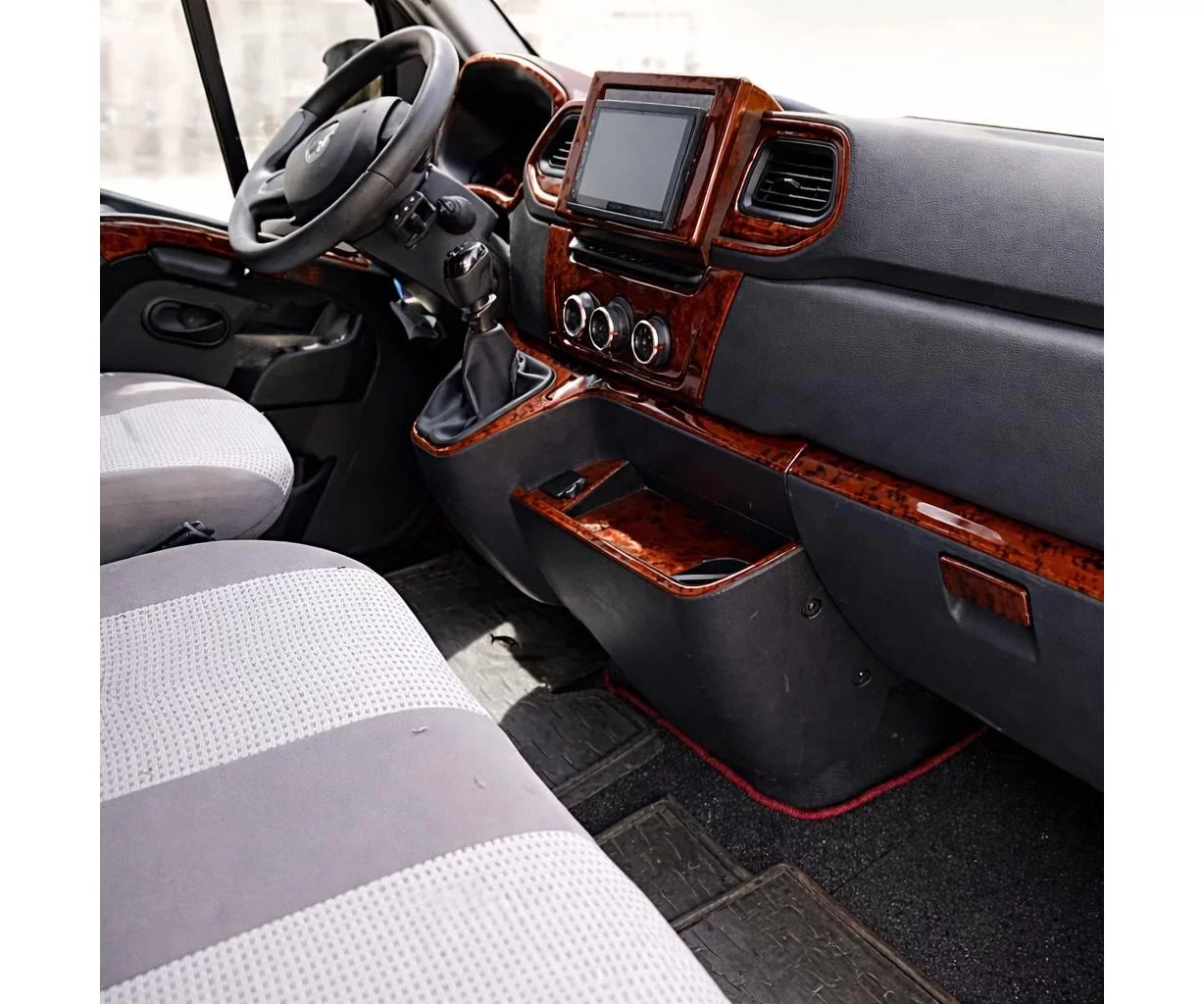 Renault Master III 2019 Mascherine sagomate per rivestimento cruscotti 24-Decori