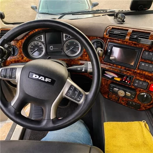 Daf CF 2014 Kit Rivestimento Cruscotto all'interno del veicolo Cruscotti personalizzati-Decori Daf CF 2014 Kit Rivestimento Cruscotto all'interno del veicolo Cruscotti personalizzati-Decori