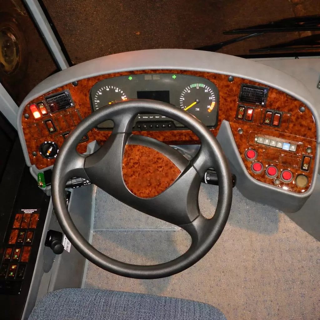 Mercedes Connecto 01.2013 Mascherine sagomate per rivestimento cruscotti 52-Decori Mercedes Connecto 01.2013 Mascherine sagomate per rivestimento cruscotti 52-Decori