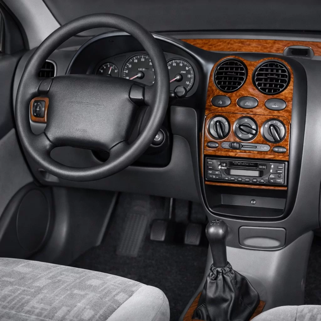 Daewoo Matiz 08.98-01.05 Mascherine sagomate per rivestimento cruscotti 11-Decori