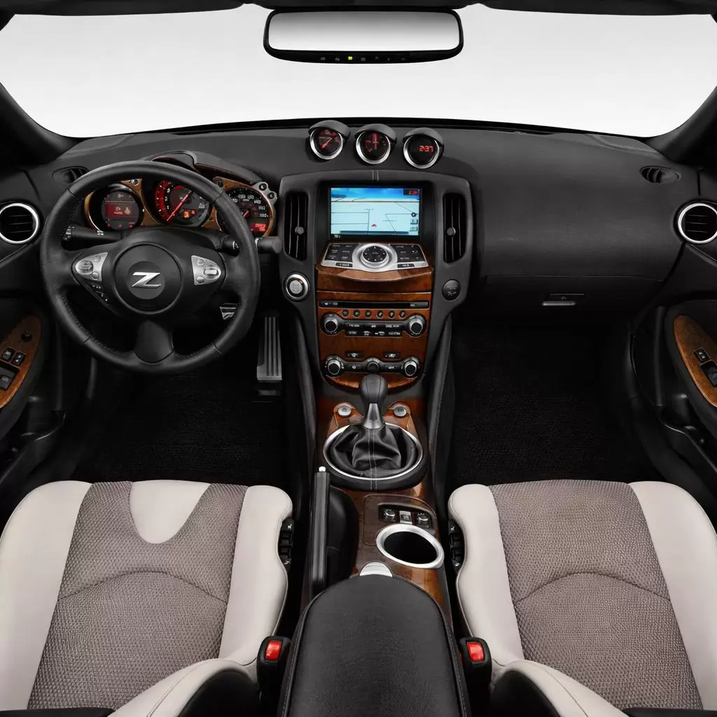 Nissan 370Z-2009 Mascherine sagomate per rivestimento cruscotti 14 Decori Nissan 370Z-2009 Mascherine sagomate per rivestimento cruscotti 14 Decori