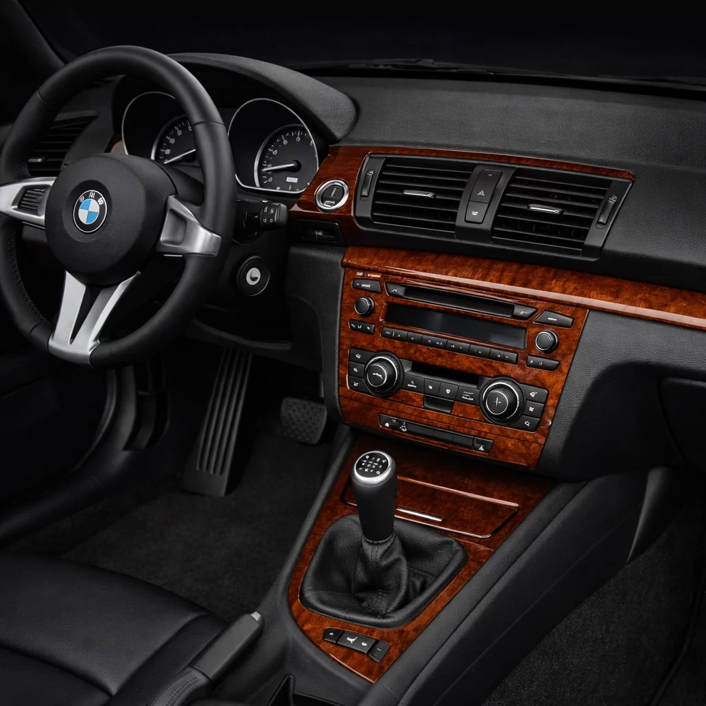 Kit rivestimento interno cruscotto BMW Serie 1 E81 E88 2004-2011 Kit rivestimento interno cruscotto BMW Serie 1 E81 E88 2004-2011