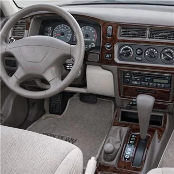 Mitsubishi Pajero Sport/Montero Sport 1998-2008 Overhead Without Sunroof, 29 Parts Mascherine sagomate per rivestimento cruscott