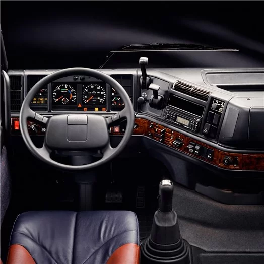 Volvo FH12 FH16 12.93-03.02 Mascherine sagomate per rivestimento cruscotti 13-Decori