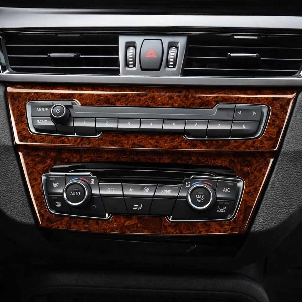 BMW X1 F48 ab 2015 Mascherine sagomate per rivestimento cruscotti 32-Decori