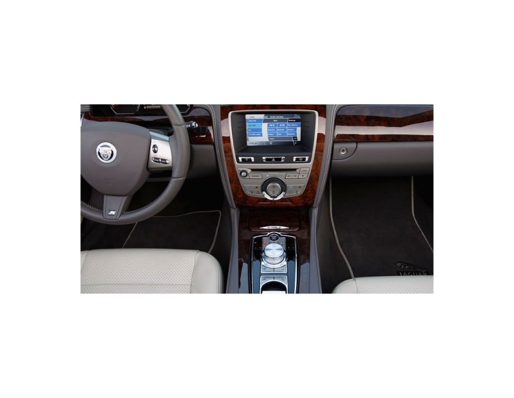 Jaguar XK 2007-2009 Full Set Cruscotto Rivestimenti interni 36-pcs Jaguar XK 2007-2009 Full Set Cruscotto Rivestimenti interni 36-pcs