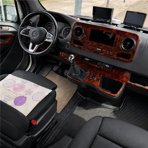 Mercedes-Benz Sprinter W907 Not specified Mercedes Sprinter W907 kit rivestimento cruscotto e interni 3D 39 pezzi