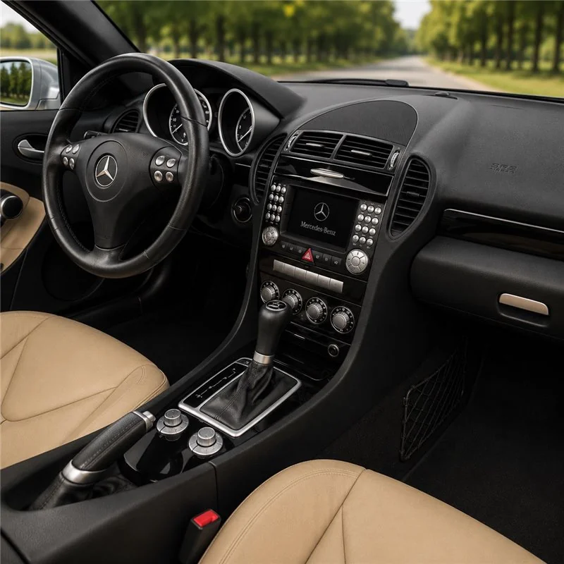 Mercedes-Benz SLK (R171) 2004-2010 kit rivestimento cruscotto e interni 3D 18 pezzi