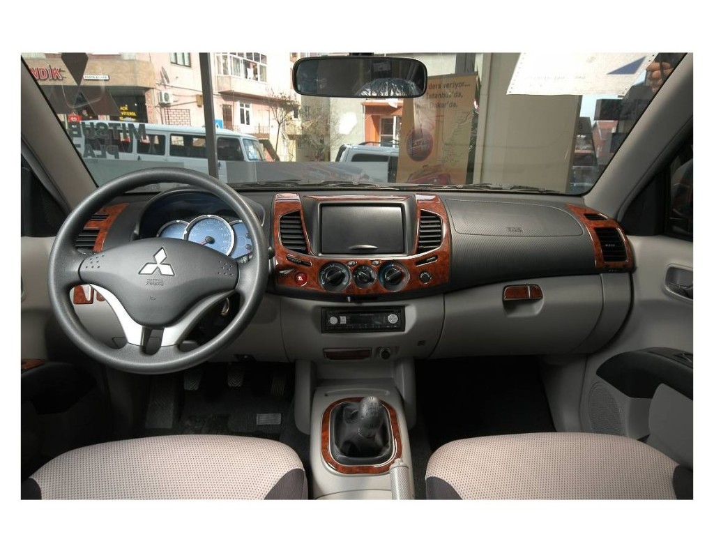 Mitsubishi L 200 4x2 08.2007 Kit Rivestimento Cruscotto all'interno del veicolo Cruscotti personalizzati 13-Decori