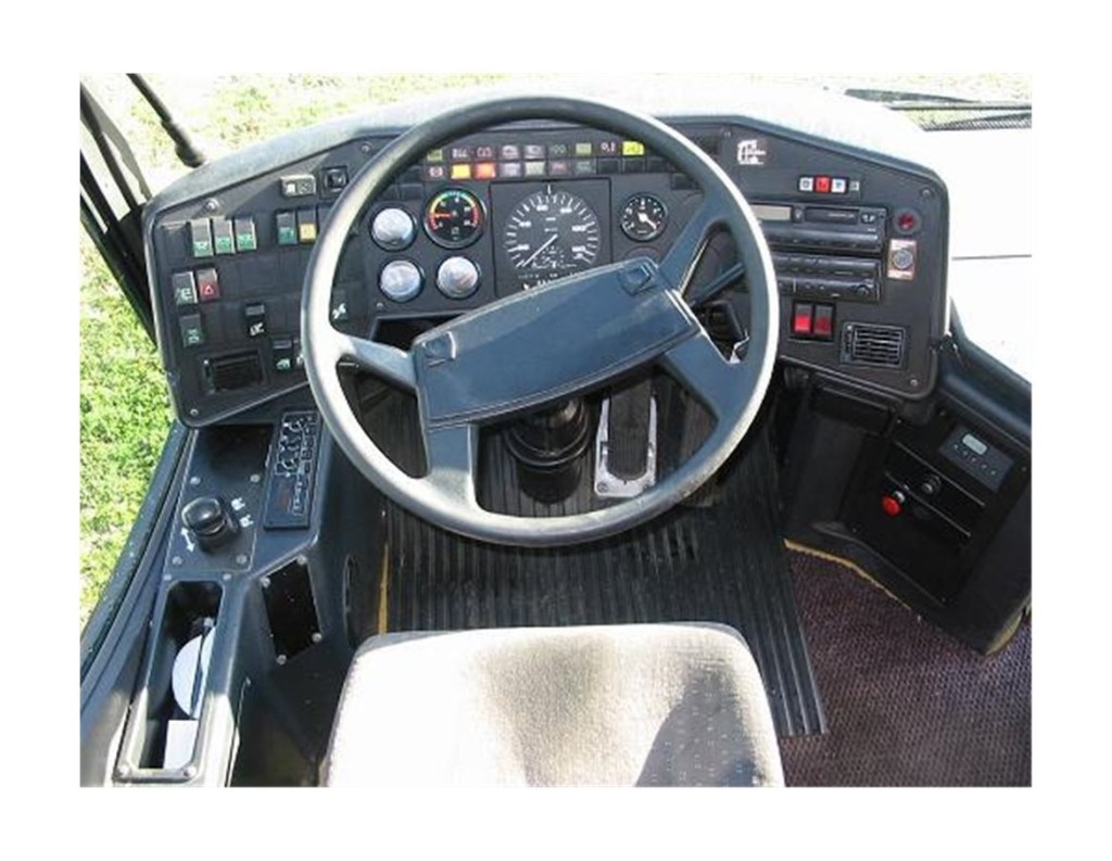 Setra 3-Series 01.96 - 01.00 Kit Rivestimento Cruscotto all'interno del veicolo Cruscotti personalizzati 13-Decori Setra 3-Series 01.96 - 01.00 Kit Rivestimento Cruscotto all'interno del veicolo Cruscotti personalizzati 13-Decori