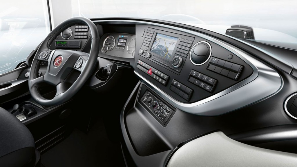 Setra 5-Series 01.2012 Kit Rivestimento Cruscotto all'interno del veicolo Cruscotti personalizzati FULL Setra 5-Series 01.2012 Kit Rivestimento Cruscotto all'interno del veicolo Cruscotti personalizzati FULL