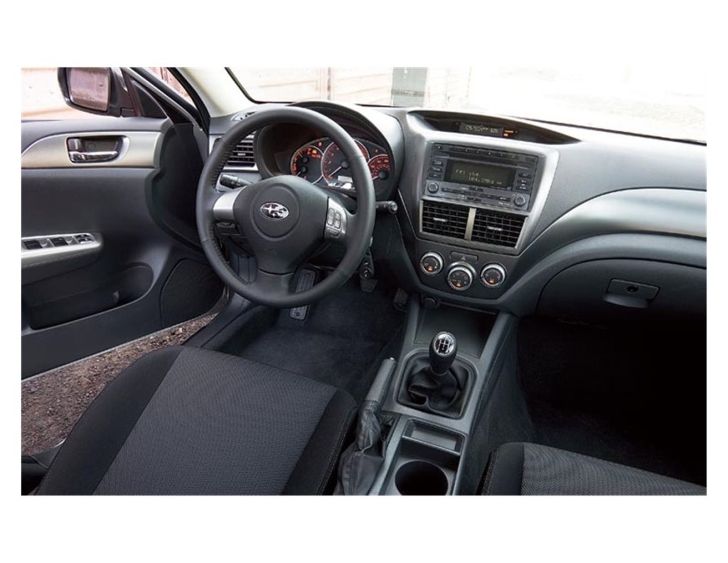 Subaru Impreza 01.2007 Kit Rivestimento Cruscotto all'interno del veicolo Cruscotti personalizzati 22-Decori