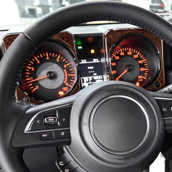 Suzuki Jimny 2019 kit rivestimento cruscotto e interni 3D 10 pezzi