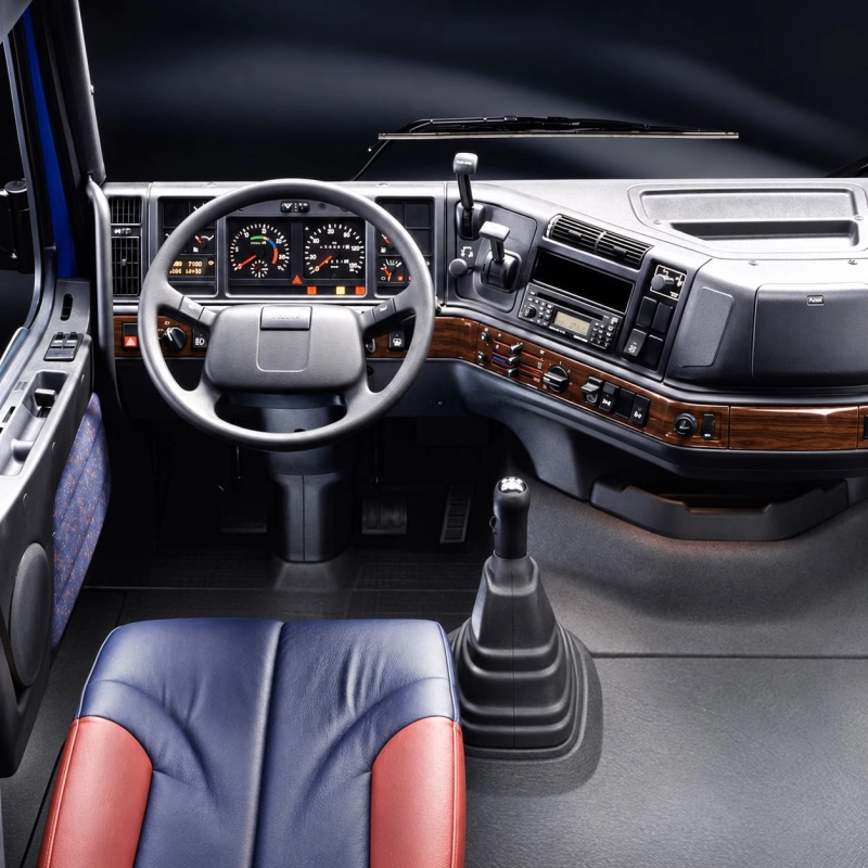 Volvo FH12/FH16 1993-in poi kit rivestimento cruscotto e interni 3D 16 pezzi