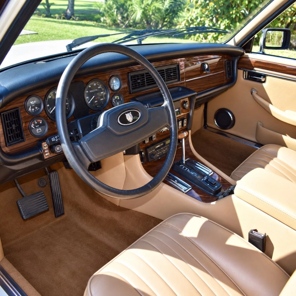 Jaguar XJ6 1983-1987 set completo; cambio automatico kit rivestimento cruscotto e interni 3D