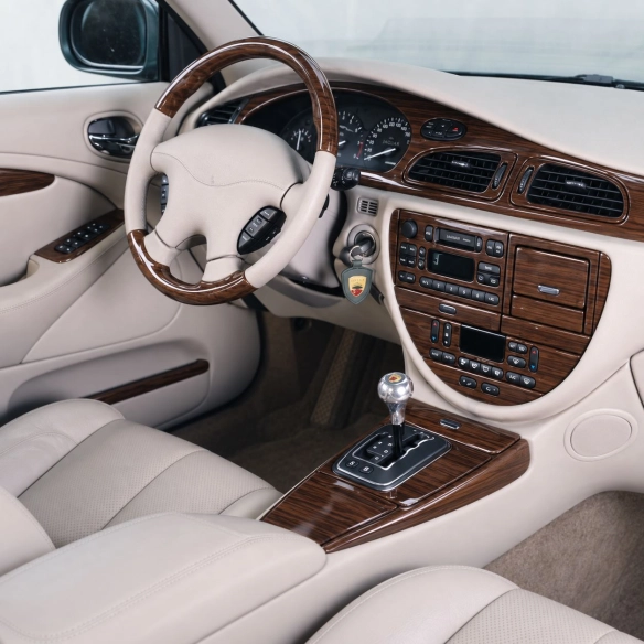 Jaguar XJS 2000-2002 set completo; cambio automatico; senza navigatore kit rivestimento cruscotto e interni 3D