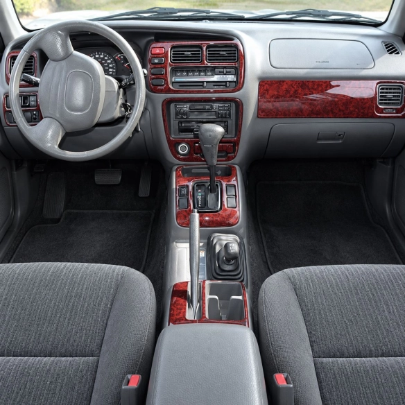 Suzuki Grand Vitara 1999-2002 Suzuki Gr? Vitara / XL71999-in poi cambio manuale set completo 4D kit rivestimento cruscotto e int
