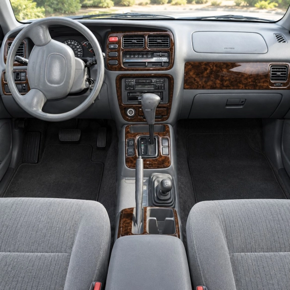 Suzuki Grand Vitara 1999-2002 Suzuki Grand Vitara / XL71999-in poi cambio automatico set completo 4D kit rivestimento cruscotto 