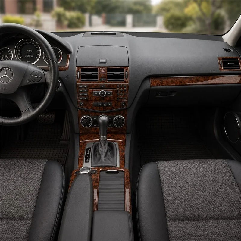 Mercedes C-Class W204 2006+ kit cruscotto 3D, 17 pezzi
