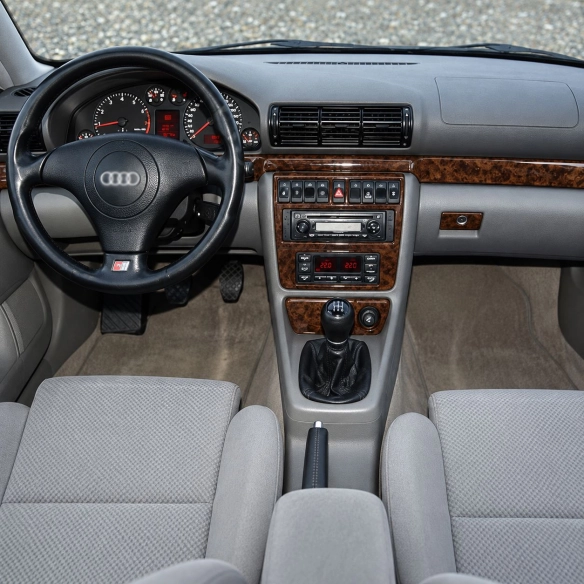 Audi A4 1999-2000 set completo; cambio automatico kit rivestimento cruscotto e interni 3D