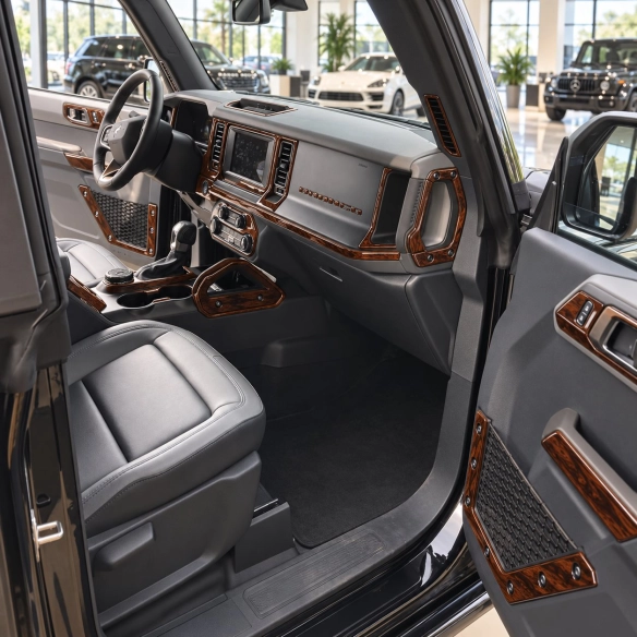 Ford Bronco 2021-2024 kit rivestimento cruscotto e interni 3D 56 pezzi