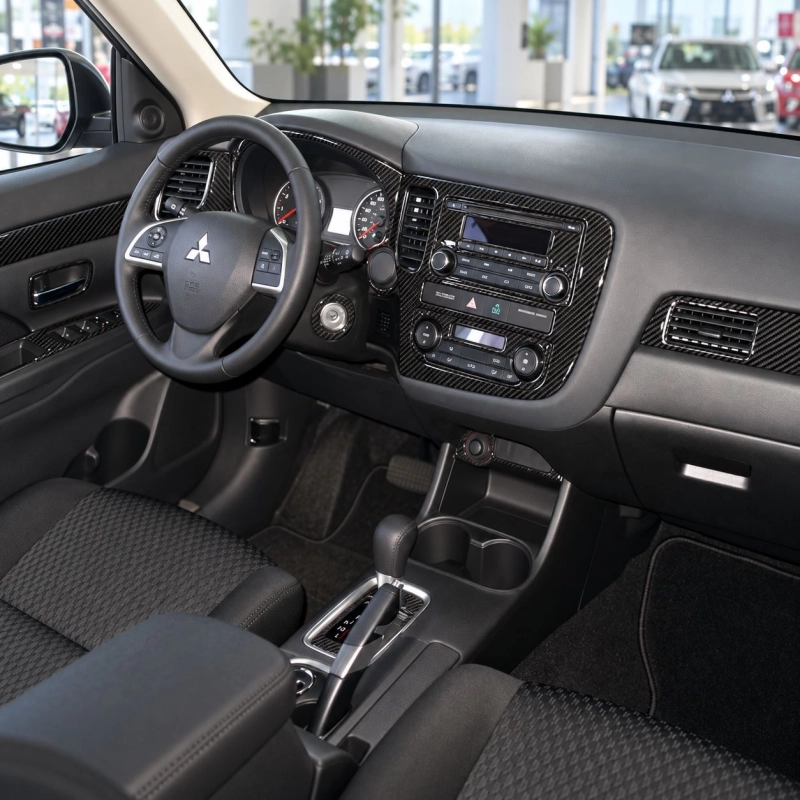 Mitsubishi Outlander 2023 – Designer Trim – Kit completo per interni