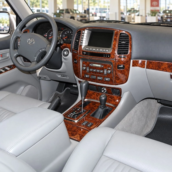 Toyota Land Cruiser 100 2003-2007 con navigatore; cambio automatico kit rivestimento cruscotto e interni 3D