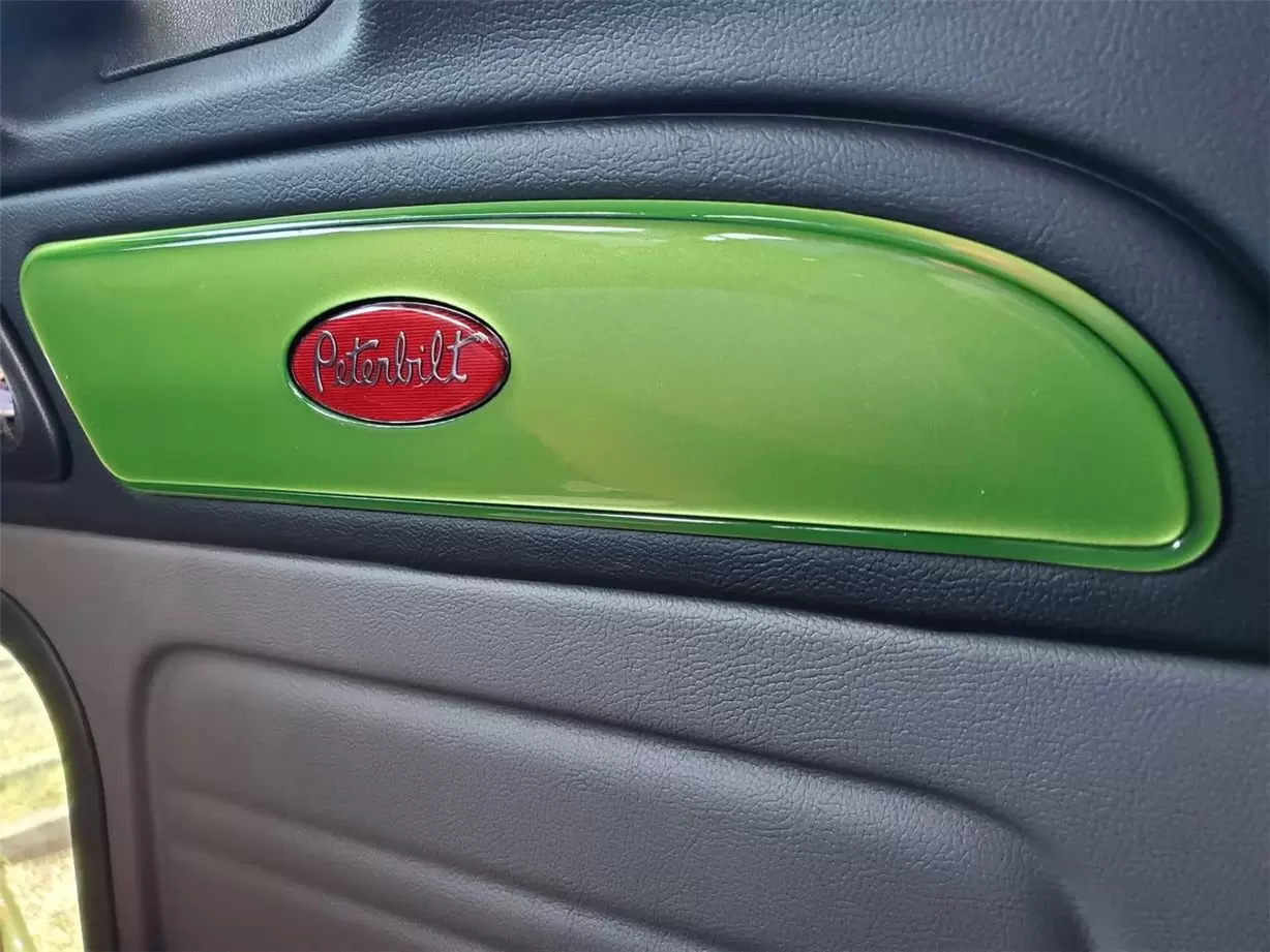 Peterbilt 365 (camion) 2016-2023 Interni in stile cabina Kit rivestimento cruscotto molto originale